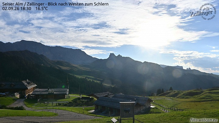 Archiv Foto Webcam Almgasthof Zallinger (Dolomiten)