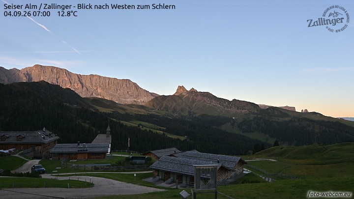 Archived image Webcam Almgasthof Zallinger