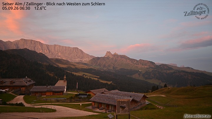 Archiv Foto Webcam Almgasthof Zallinger (Dolomiten)