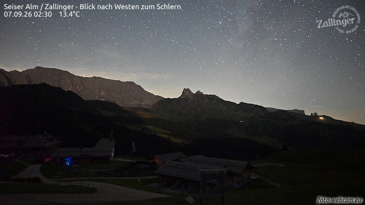 Archived image Webcam Almgasthof Zallinger
