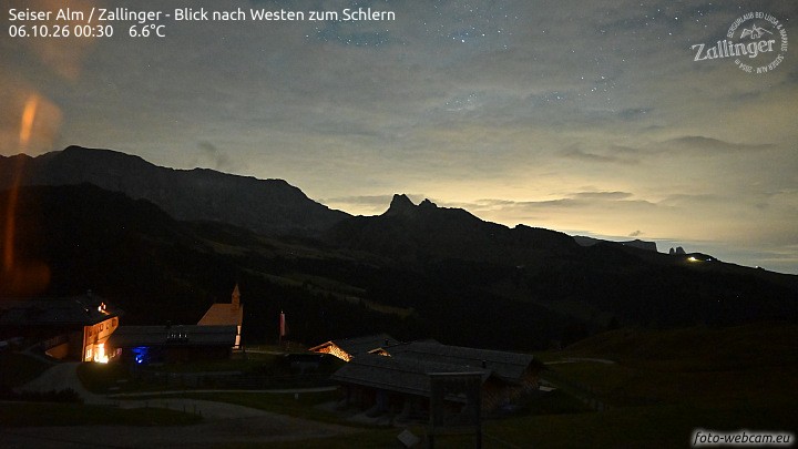 Archived image Webcam Almgasthof Zallinger