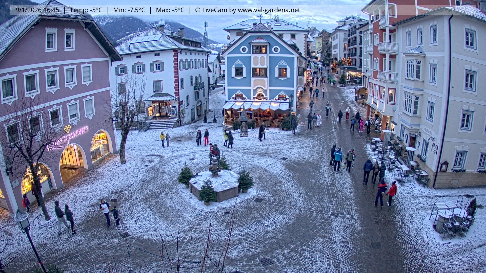 Archived image Webcam Village St. Ulrich, South Tyrol