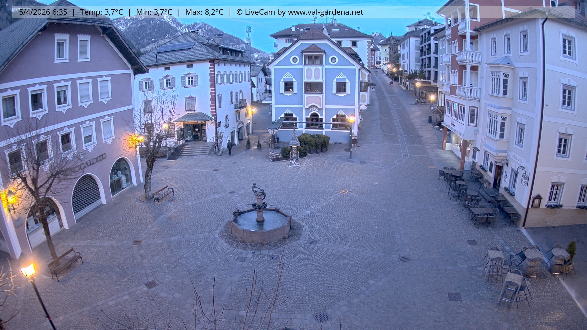 Archived image Webcam Village St. Ulrich, South Tyrol