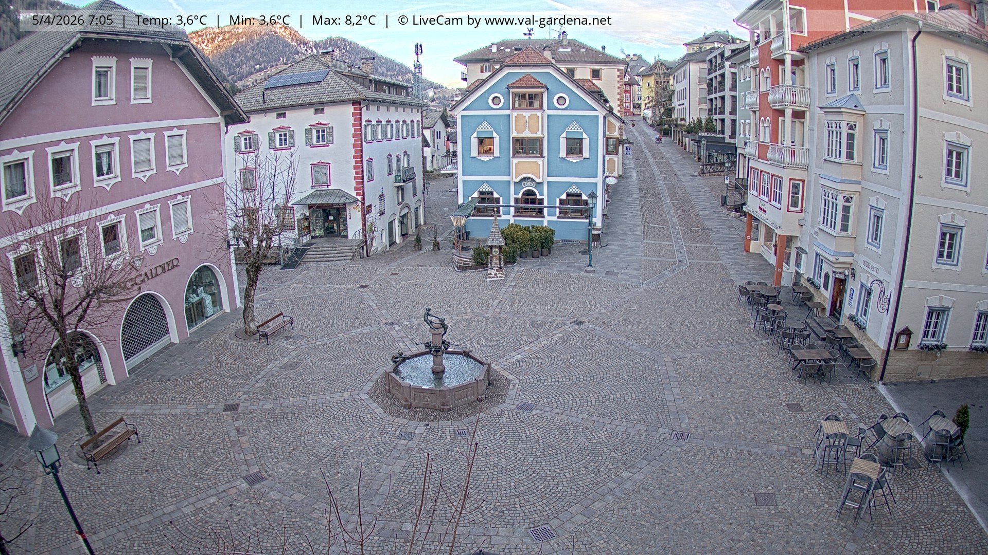 Archived image Webcam Village St. Ulrich, South Tyrol
