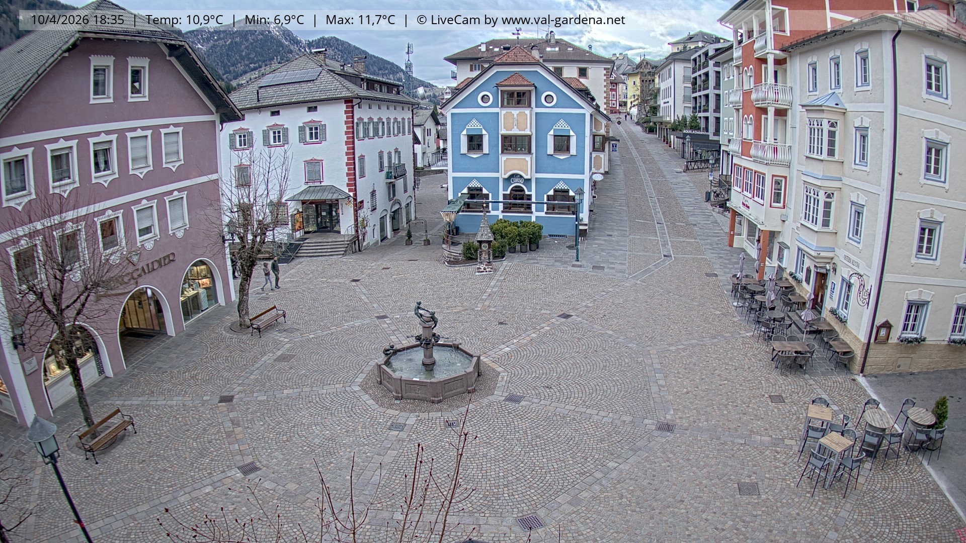 Archived image Webcam Village St. Ulrich, South Tyrol