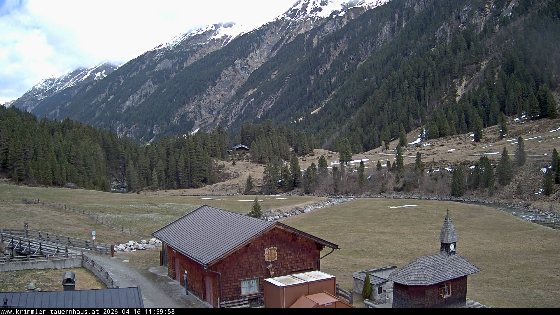 Archiv Foto Webcam Krimmler Tauernhaus Süd (Zillertal Arena)
