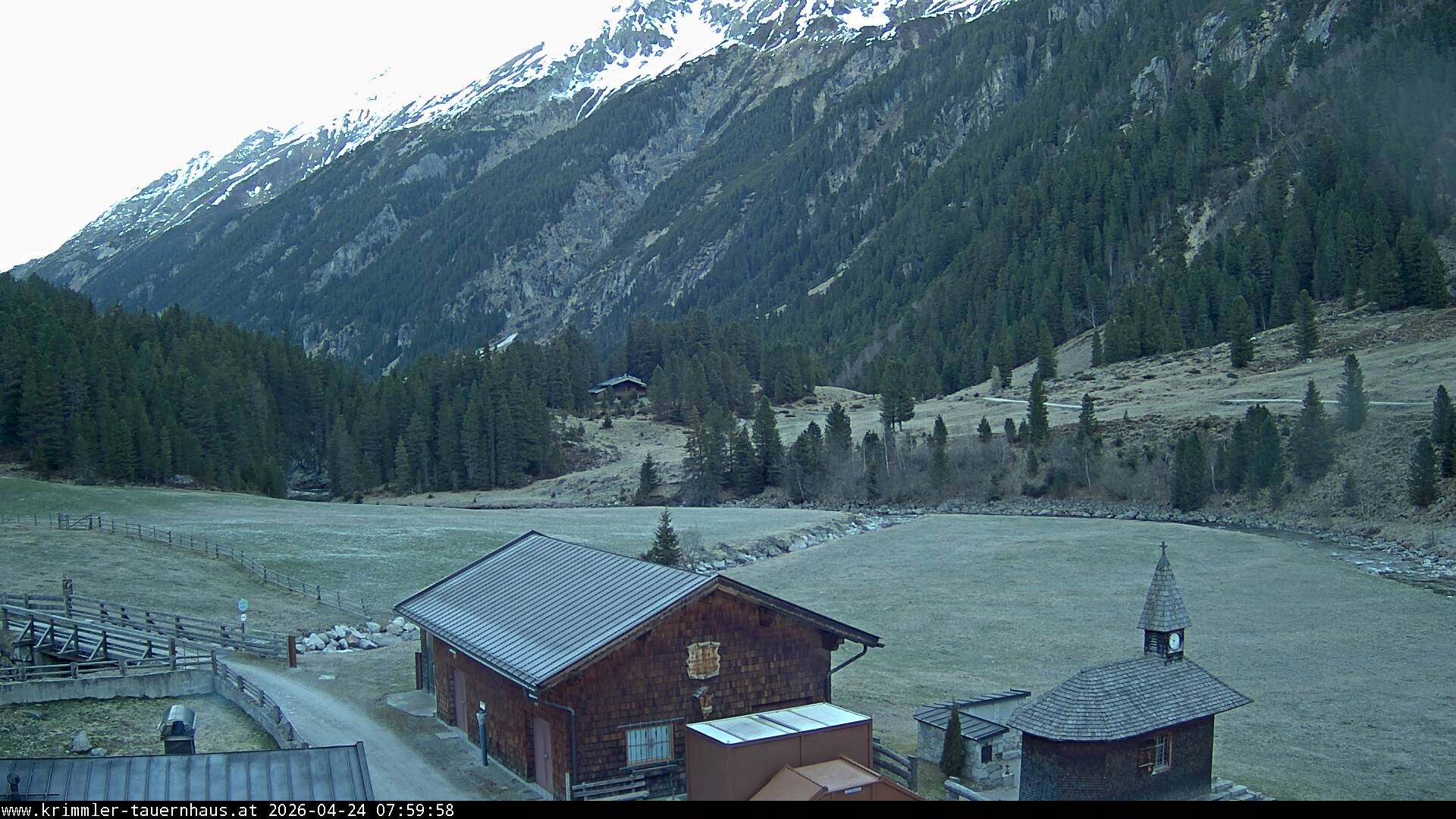 Archiv Foto Webcam Krimmler Tauernhaus Süd (Zillertal Arena)