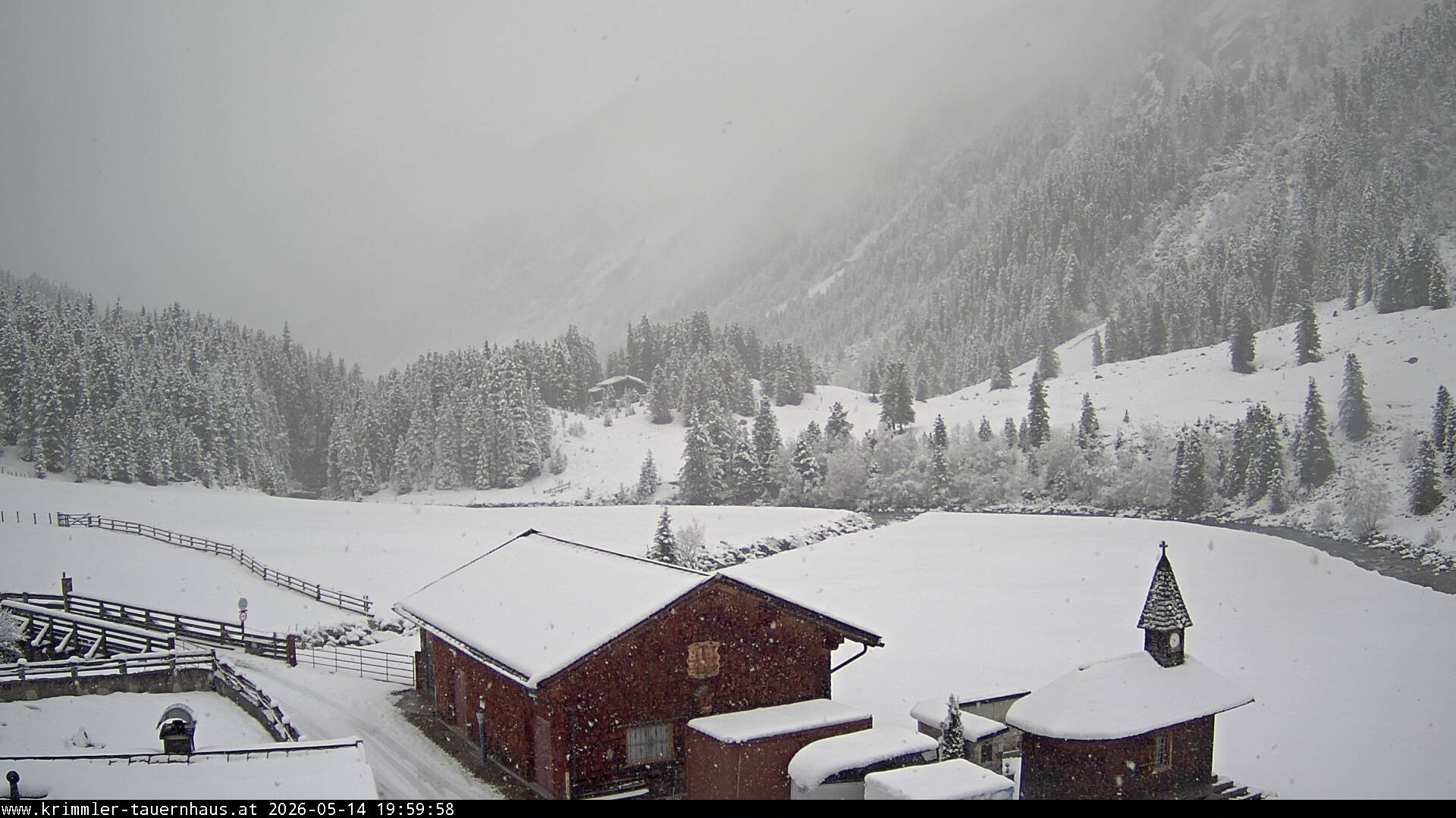 Archiv Foto Webcam Krimmler Tauernhaus Süd (Zillertal Arena)