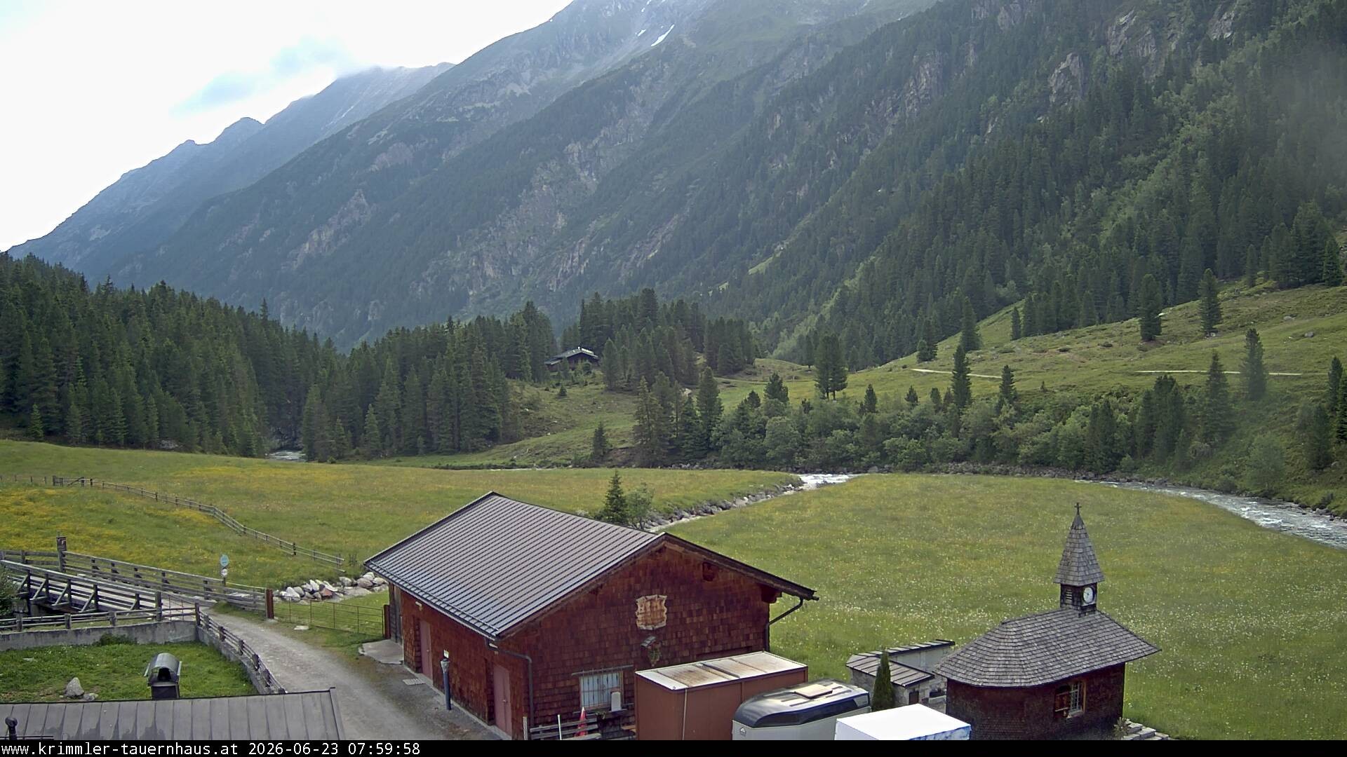 Archiv Foto Webcam Krimmler Tauernhaus Süd (Zillertal Arena)
