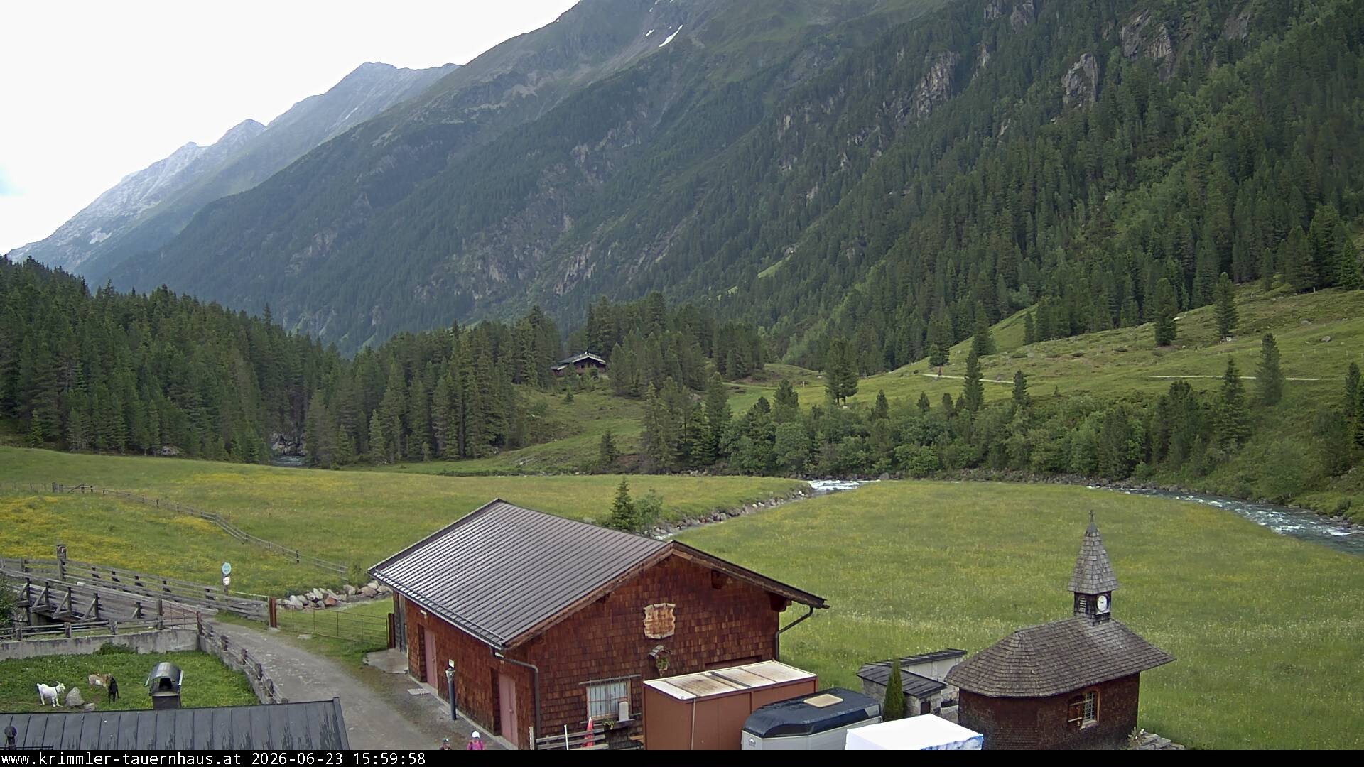 Archiv Foto Webcam Krimmler Tauernhaus Süd (Zillertal Arena)