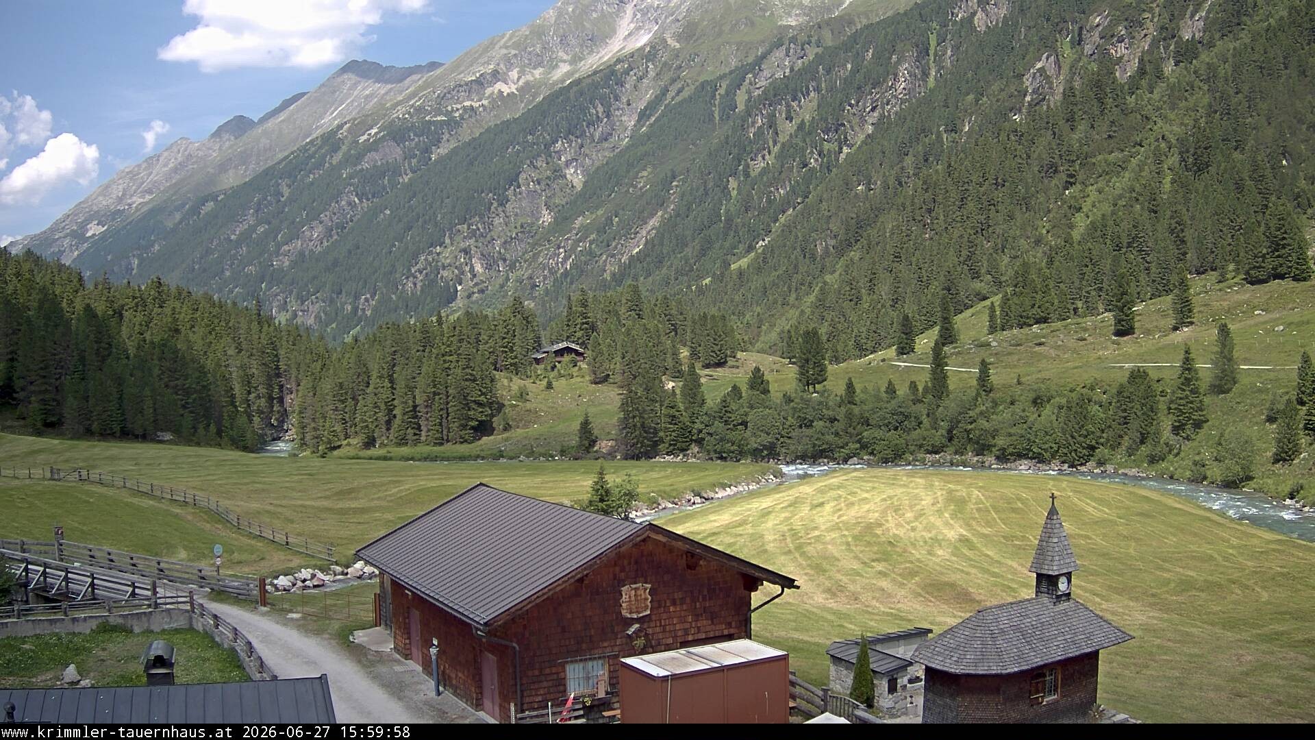 Archiv Foto Webcam Krimmler Tauernhaus Süd (Zillertal Arena)