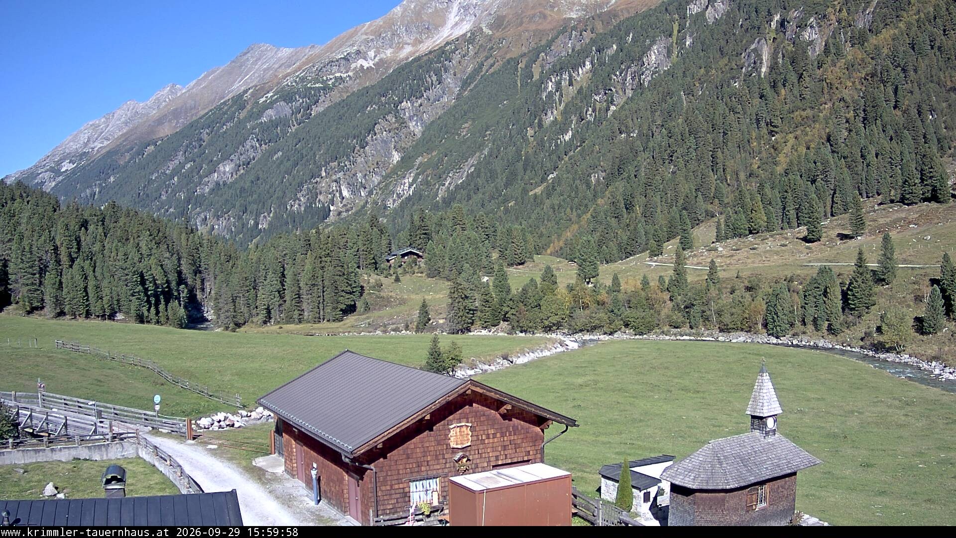 Archiv Foto Webcam Krimmler Tauernhaus Süd (Zillertal Arena)