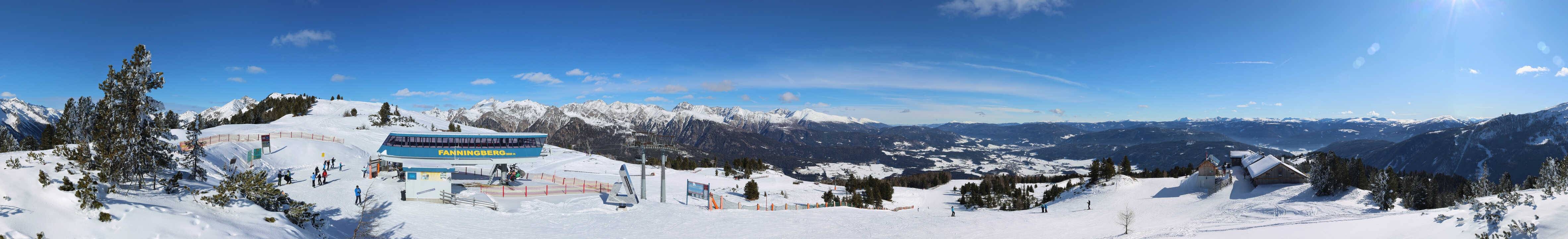 Archived image Webcam Fanningberg - View from top station