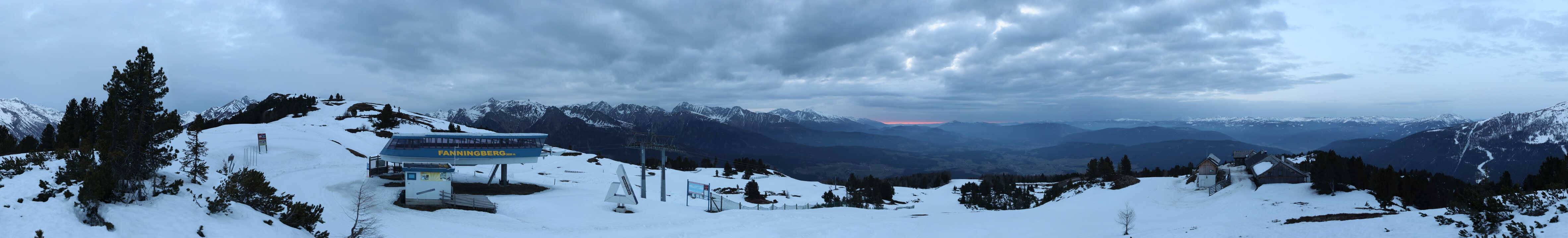 Archived image Webcam Fanningberg - View from top station