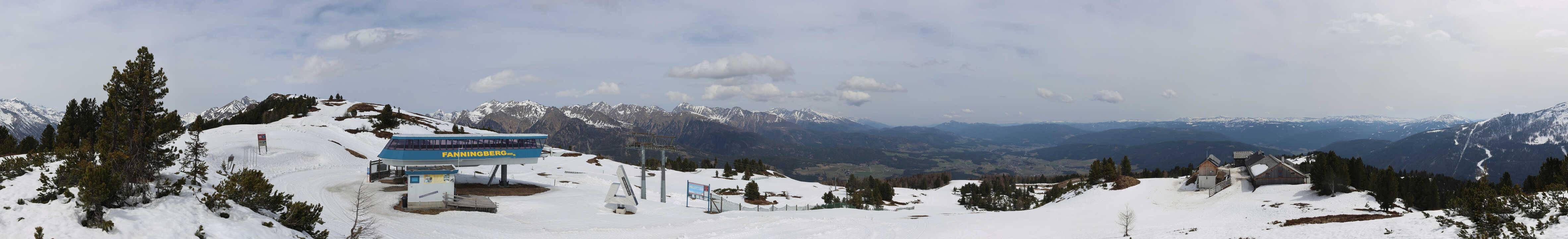 Archived image Webcam Fanningberg - View from top station
