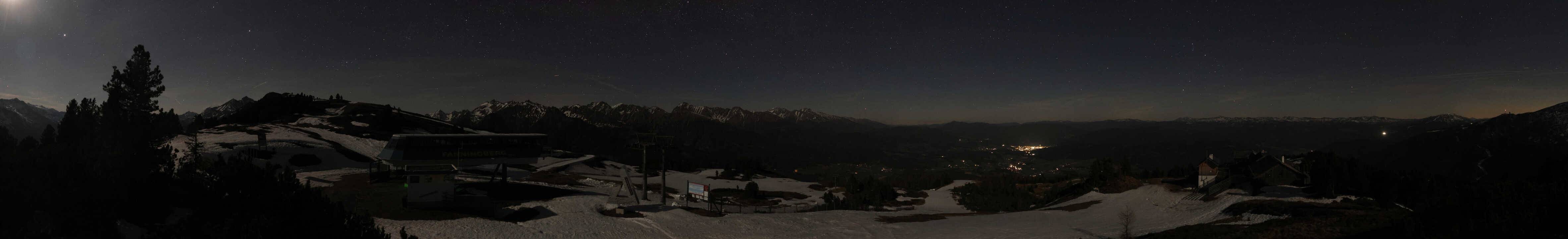 Archived image Webcam Fanningberg - View from top station