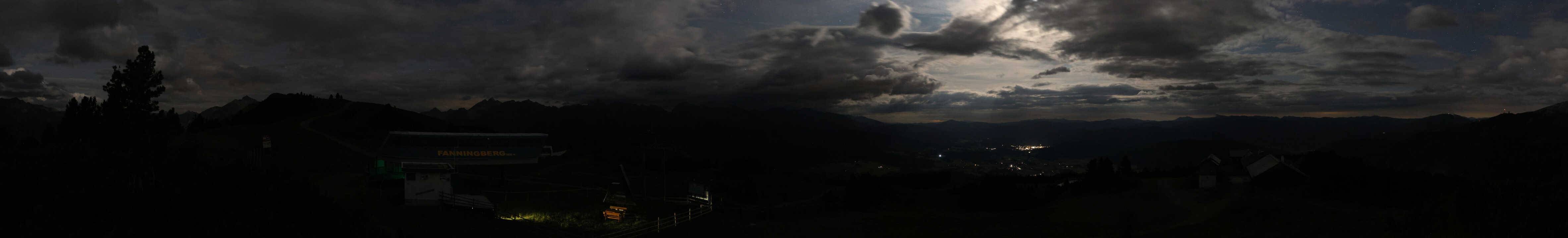 Archived image Webcam Fanningberg - View from top station
