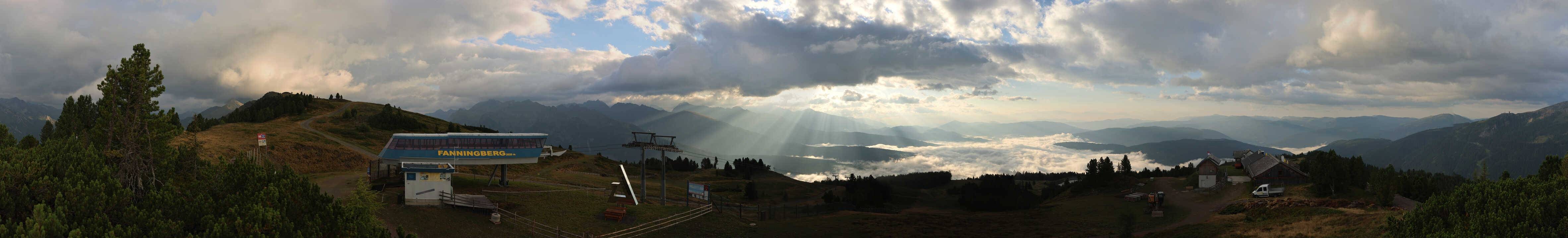 Archived image Webcam Fanningberg - View from top station