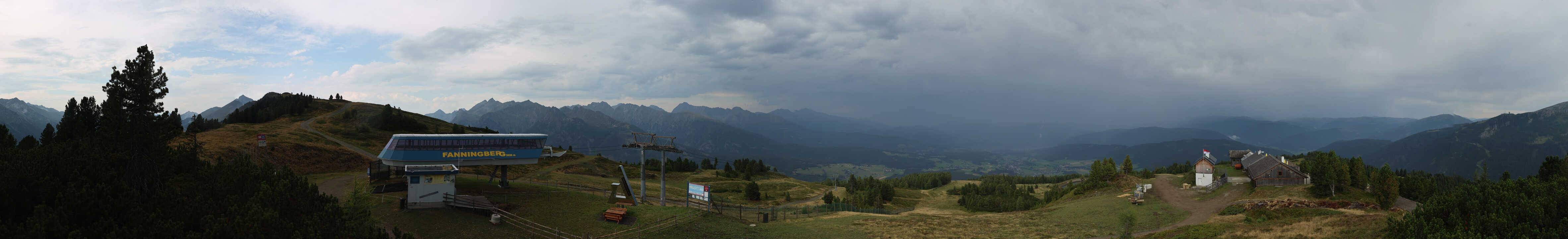 Archived image Webcam Fanningberg - View from top station