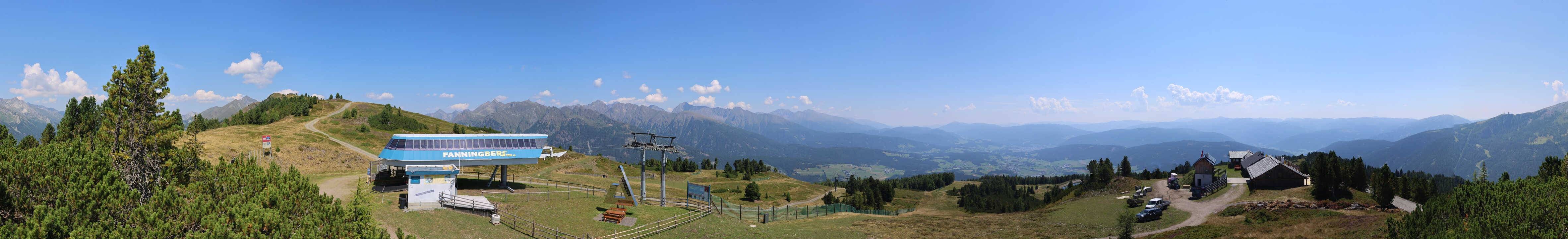 Archived image Webcam Fanningberg - View from top station