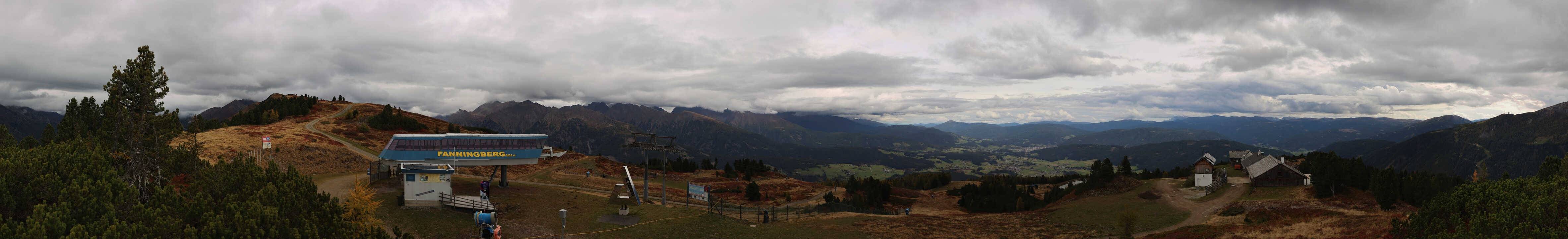 Archived image Webcam Fanningberg - View from top station