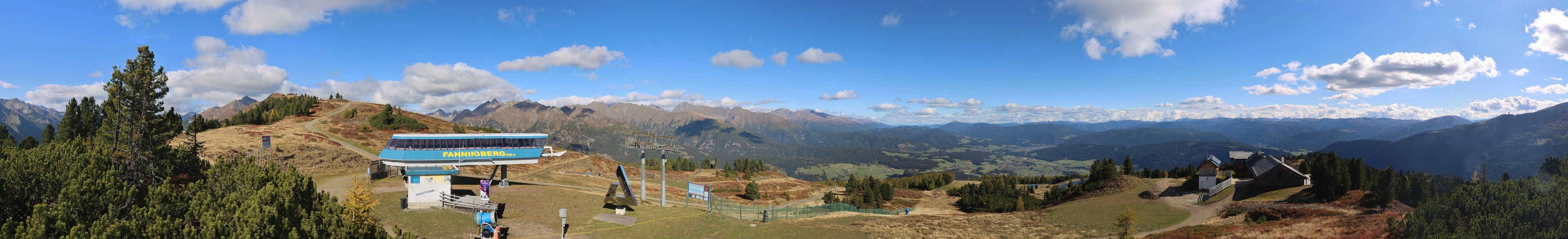 Archived image Webcam Fanningberg - View from top station