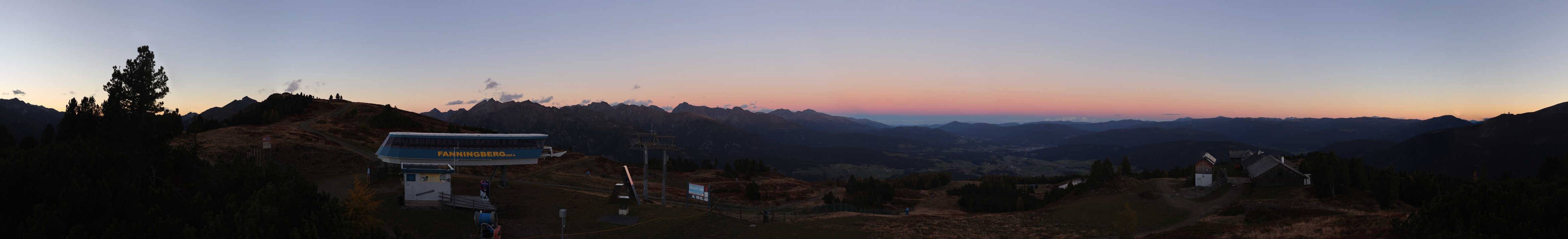 Archived image Webcam Fanningberg - View from top station