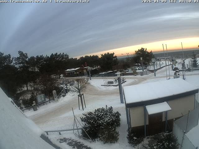Archiv Foto Webcam Usedom: Strandvorplatz Trassenheide
