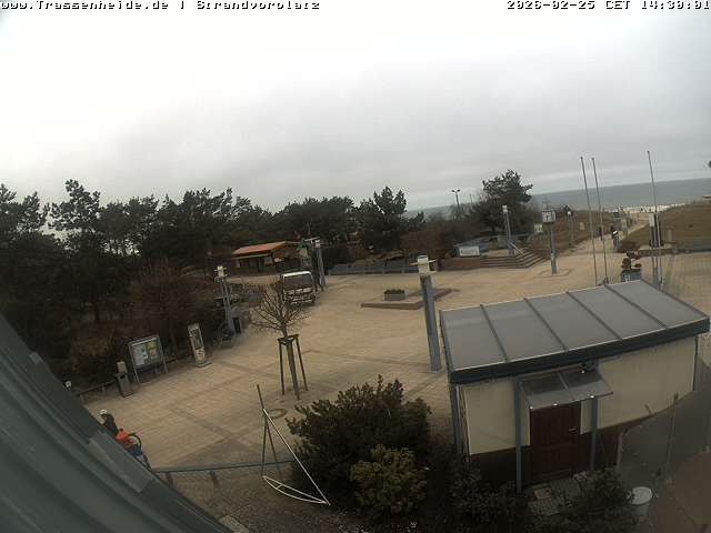 Archiv Foto Webcam Usedom: Strandvorplatz Trassenheide