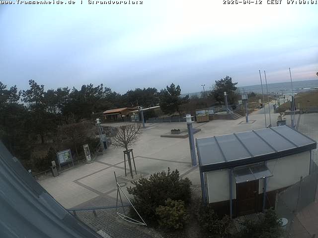 Archiv Foto Webcam Usedom: Strandvorplatz Trassenheide