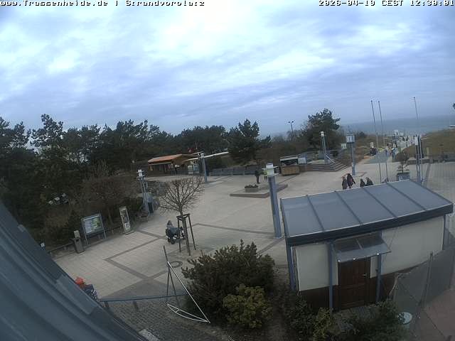 Archiv Foto Webcam Usedom: Strandvorplatz Trassenheide