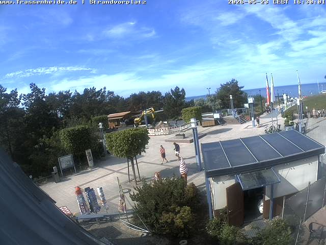 Archiv Foto Webcam Usedom: Strandvorplatz Trassenheide