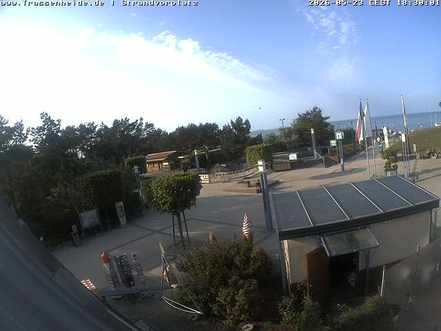 Archiv Foto Webcam Usedom: Strandvorplatz Trassenheide