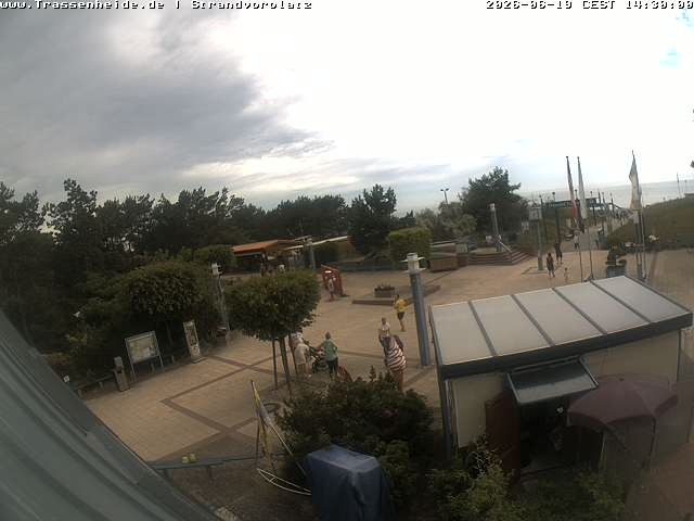 Archiv Foto Webcam Usedom: Strandvorplatz Trassenheide