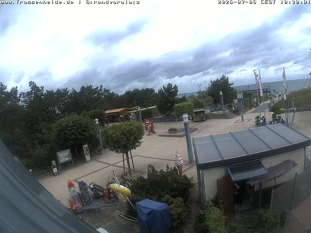 Archiv Foto Webcam Usedom: Strandvorplatz Trassenheide