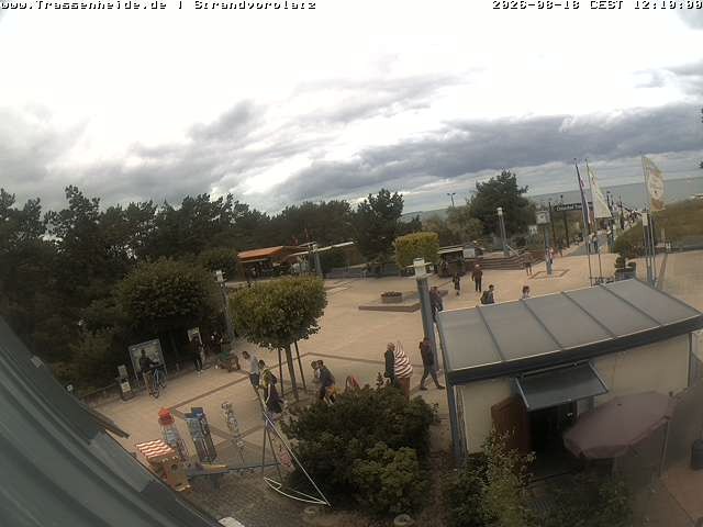 Archiv Foto Webcam Usedom: Strandvorplatz Trassenheide