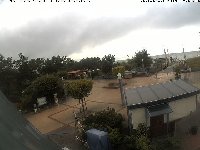 Archiv Foto Webcam Usedom: Strandvorplatz Trassenheide