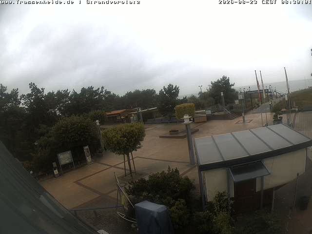 Archiv Foto Webcam Usedom: Strandvorplatz Trassenheide