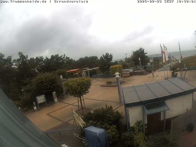 Archiv Foto Webcam Usedom: Strandvorplatz Trassenheide