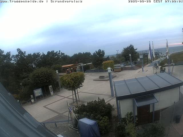Archiv Foto Webcam Usedom: Strandvorplatz Trassenheide