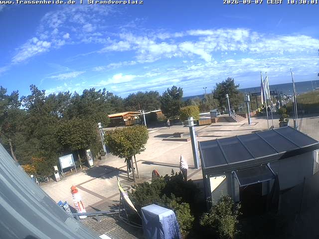 Archiv Foto Webcam Usedom: Strandvorplatz Trassenheide