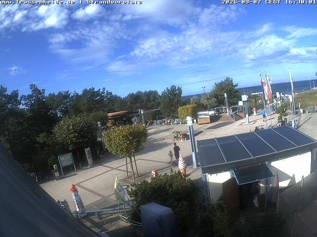 Archiv Foto Webcam Usedom: Strandvorplatz Trassenheide