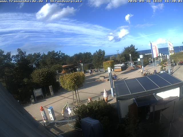 Archiv Foto Webcam Usedom: Strandvorplatz Trassenheide