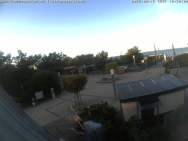 Archiv Foto Webcam Usedom: Strandvorplatz Trassenheide