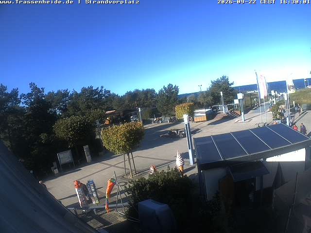 Archiv Foto Webcam Usedom: Strandvorplatz Trassenheide