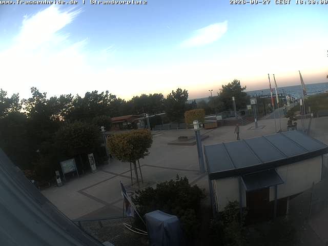 Archiv Foto Webcam Usedom: Strandvorplatz Trassenheide