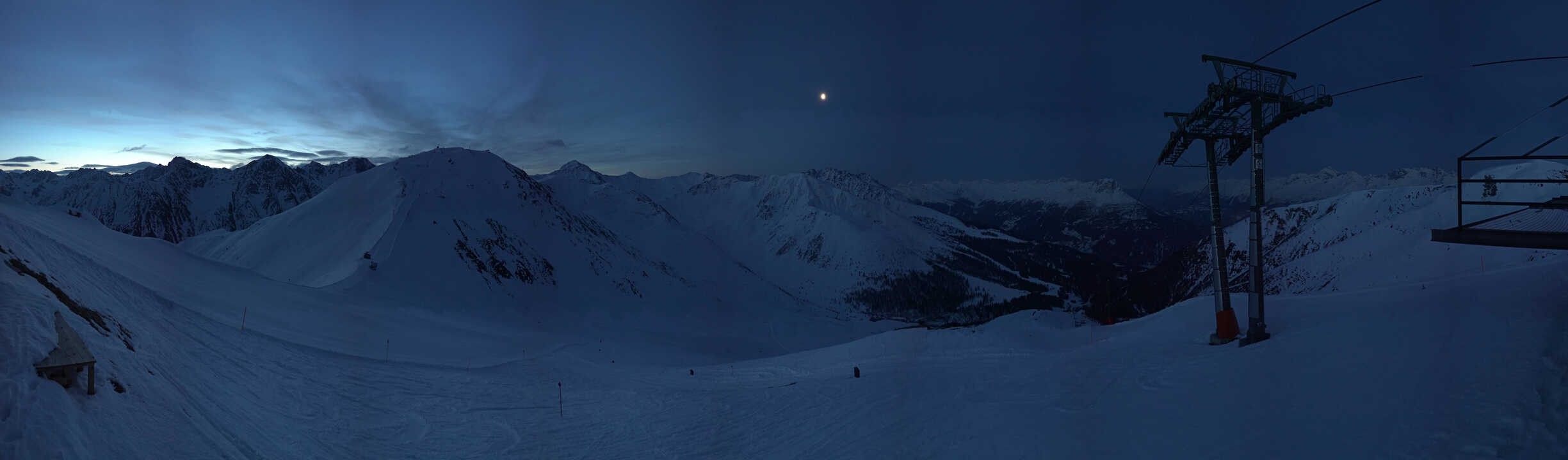 Archiv Foto Webcam Panoramablick Tscheyeck