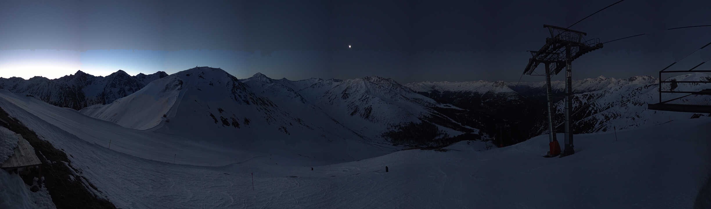 Archiv Foto Webcam Panoramablick Tscheyeck