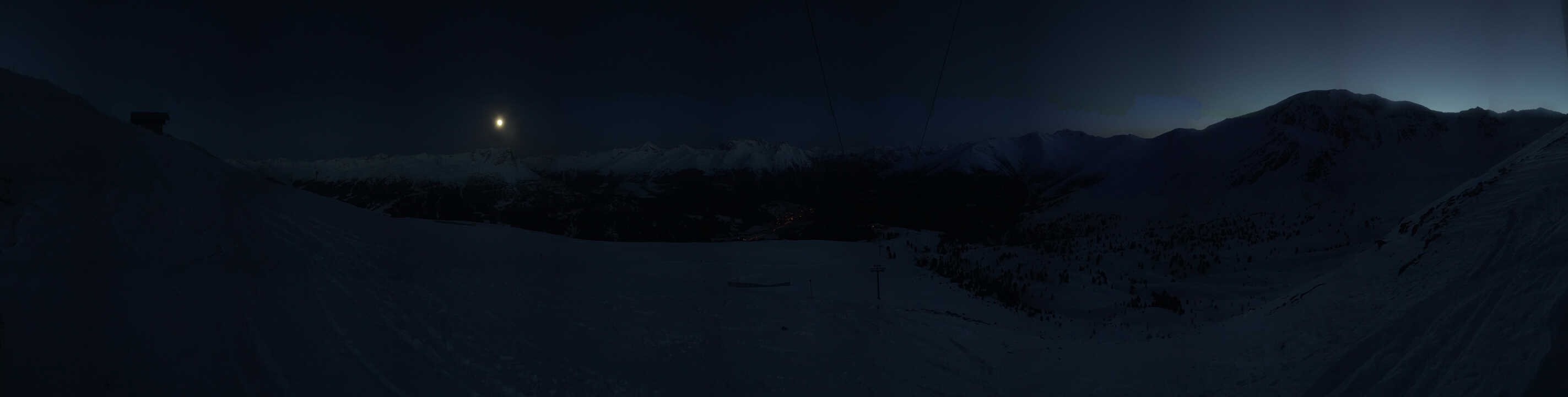 Archiv Foto Webcam Zirmbahn Nauders