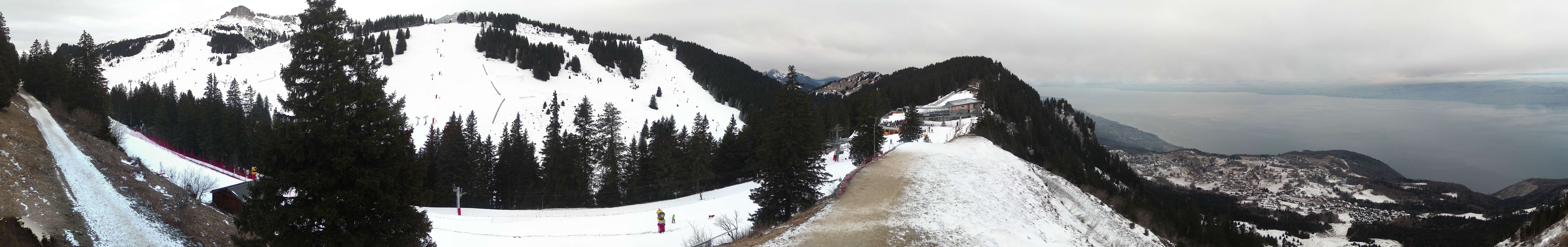 Archived image Webcam Panorama Thollon les Memises